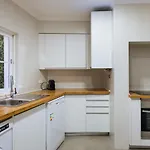 Guest house Santa Clara Lisbon
