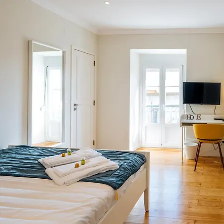 Πανσιόν Santa Clara *